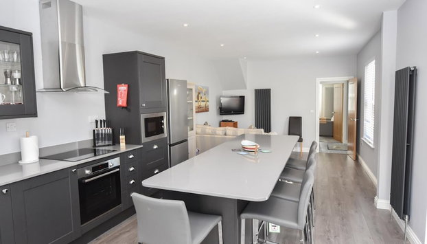 Seaside Cottage, Moments from Ryde's Golden Sands, Sleeps 4 - Foto 2, Habitación