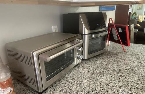 Destin-y 30A Beach Retreat Self Checkin - Huge Private Backyard Deck with Outdoor Shower - Foto 5