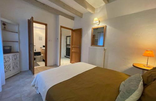 Airconditioned spacious country house with private swimming pool - Foto 26