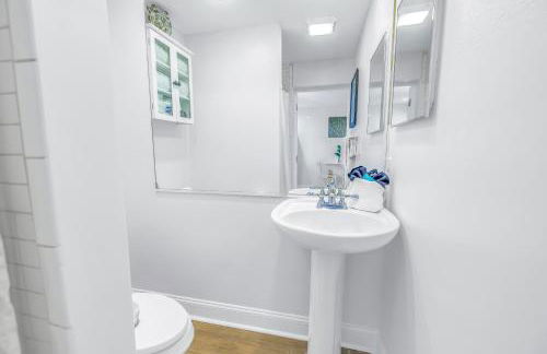 Private Patio, Walk to All, 2min- Siesta Keys Best Beach, 1min- Dining & Entertainment of Village! - Foto 7