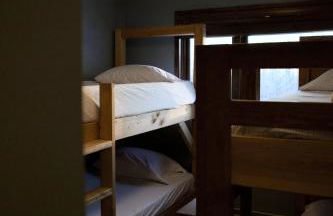 Whole House Aurora View with Hot tub, Sauna and AC - Photo 17