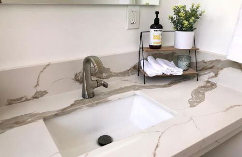 Mākaha House - Photo 34