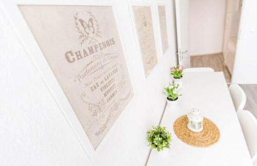 Fully Equipped Apartments with Balcony - Photo 34