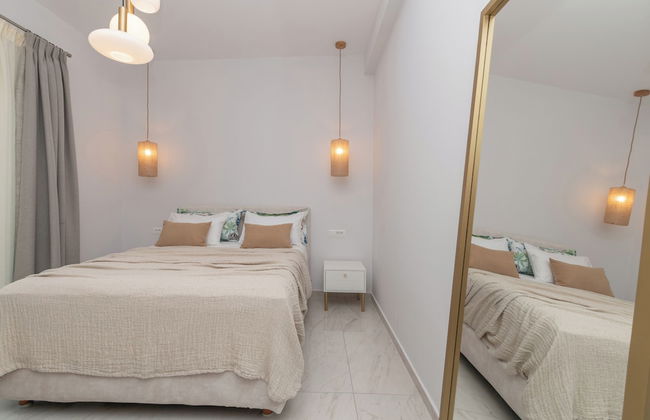 Camelia Luxury Suites - Private Pool & Jaccuzi - Foto 9