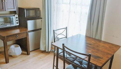 Walkable Uptown area, King Suite, Quiet and Private - Foto 4