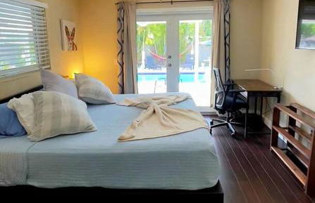 Heated Pool Private Duplex House, BBQ, Parking, WiFi - Foto 46