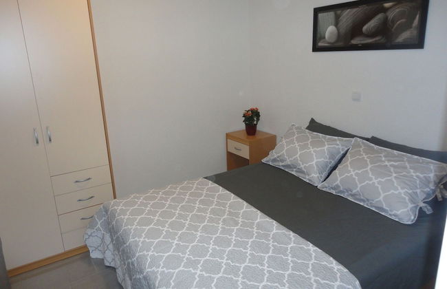 Adorable Apartment With Terrace & Beautiful Sea View Near the Sea Bay - Foto 9