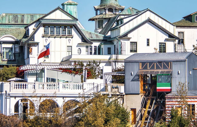 Free Tour of Valparaíso's Funiculars & Promenades - Photo 6