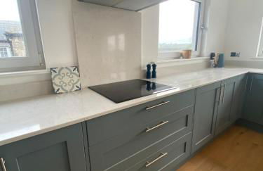 Elisa Villa - tranquil retreat 5 mins from the sea - Foto 8