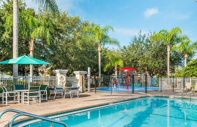 Windsor Palms Resort Homes, Townhomes & Condos - Photo 7