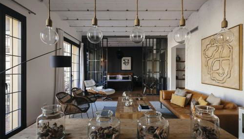 Top ten street in the world by Time Out Front View of Casa Batlló - Photo 2