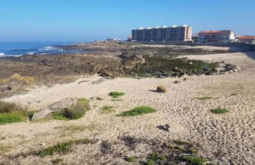 Casinha ferias T1 100m praia - Foto 15