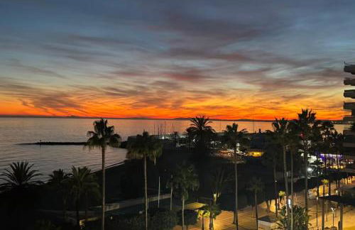 Atardecer en la playa en Marbella Centro - Photo 3