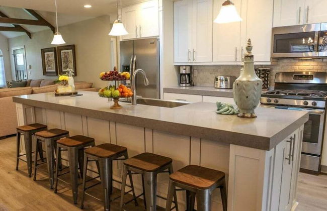 Designer decorated 6 bedroom pool house - Foto 13