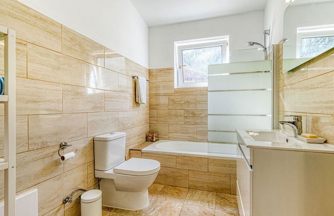 Serena Magnificent Four Bedroom Villa - Photo 24