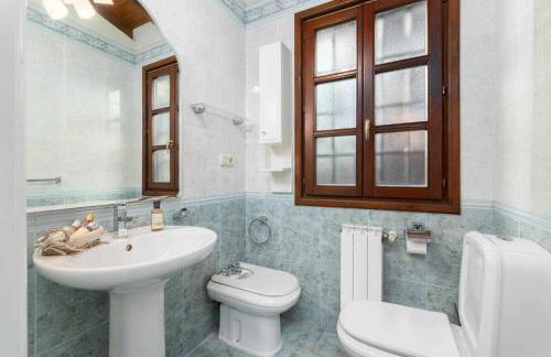 Casa en la Costa con wifi, jardín y barbacoa - Foto 21