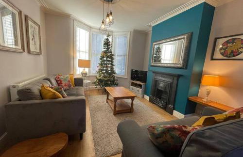 Gloucester Rd 2 mins away - Fab, new, trendy house - Foto 23