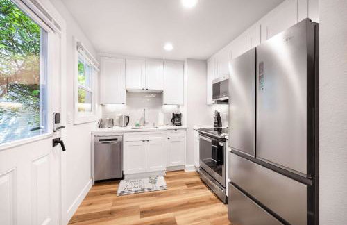 West Seattle Retreat w 3 AC - Near Alki Beach - Foto 13