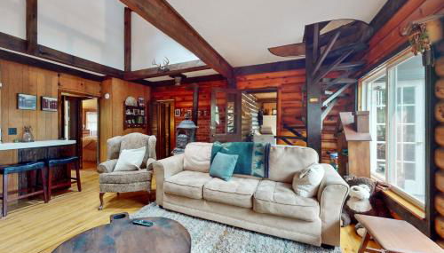 Adirondacks in Style! Lake House with Deck, Fire Pit - Foto 5