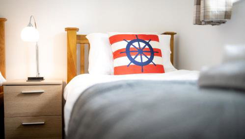 Seaview, Luxury apartment, 2 min walk to Porth Beach - Foto 3