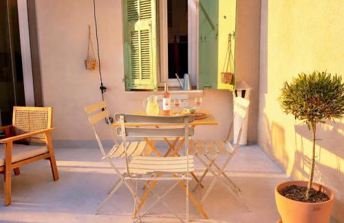 Le Petit Nice - 4 Studios, 2 with Private Terrace - Nice Centre - Photo 9