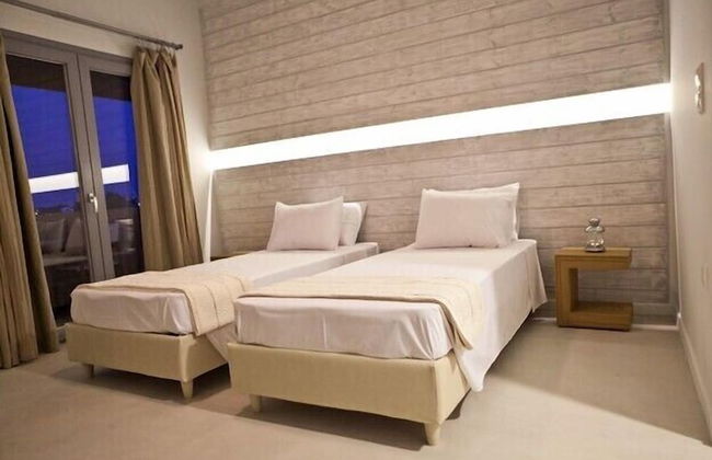 Xanthippi Hotel Apartments - Photo 4