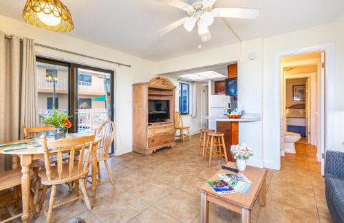 Emerald Seas Deerfield Beach Club - Photo 34