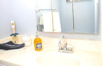 Bright & Stylish 2-Bedroom Near Downtown Mobile Free Parking - Foto 46