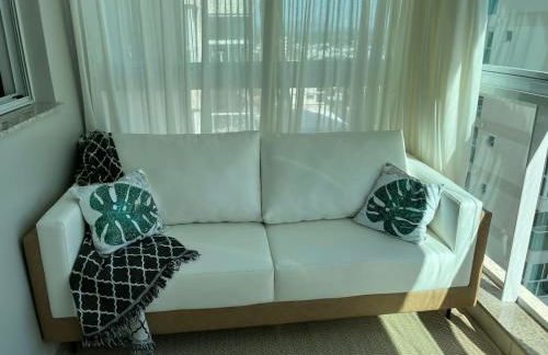 Apê estilo Resort c/ pé na areia e vista mar, próximo ao Beto Carrero - Foto 18