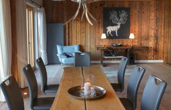 Private Luxury Chalet - Photo 10