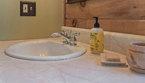 Cozy 3-Bedroom Retreat in Manistee - Foto 3