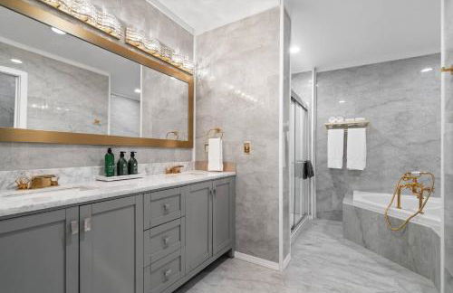 Luxe Retreat! Bar|Rooftop DT Views|Hot Tub|Arcade - Foto 13