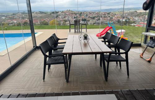 Luxury Villa Rafaela Οικογενειακή βίλα με ιδιωτική πισίνα, BBQ κ παιχνίδια Ιδανική για οικογένειες με παιδια - Foto 50