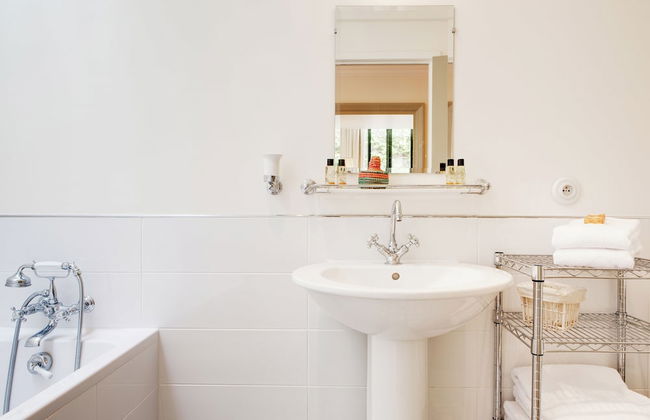 Paris Green House Residence - Photo 34