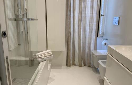 Rome, Beautiful Apartment in a Vintage Building - Foto 34