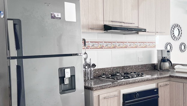 APARTAMENTO F.LIAR PISO 6 BY PARCEROS G - Foto 4, Cocina privada