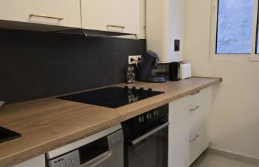 L'Alphonse l Near the Port l Shellter Rentals - Photo 4