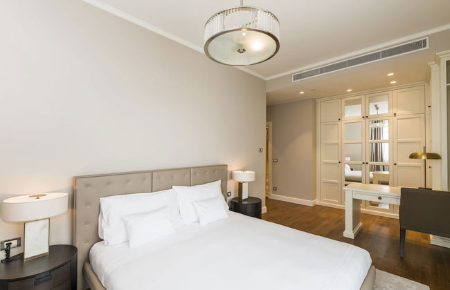 Ist flats Serviced Apartments - EMAAR SQ - Photo 18