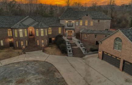 The Panola Mansion - Indoor Pool & Pavilion - Foto 11