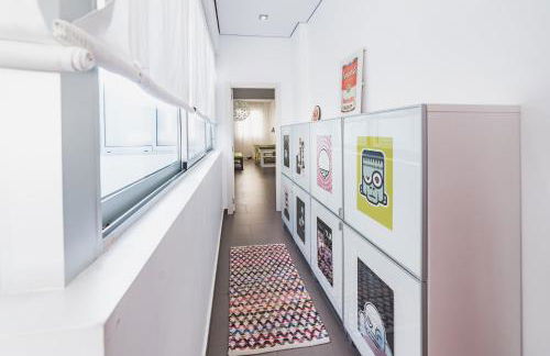 Beach & Urban Attic - Photo 13