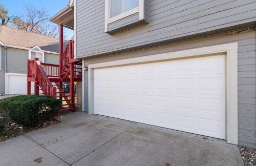 Townhouse in Lenexa by YDSH GuestMind - Foto 13