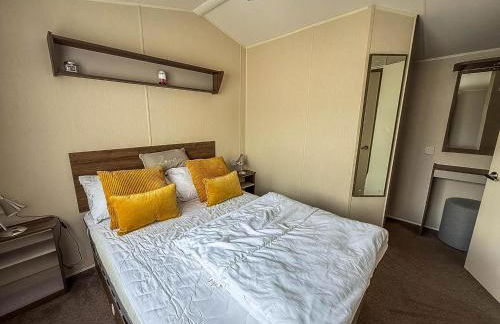 Caravan With Large Decking At Coopers Beach Holiday Park Ref 49012Sv - Foto 15