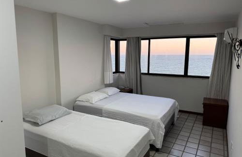 Frente para o mar - 02 quartos - Foto 4