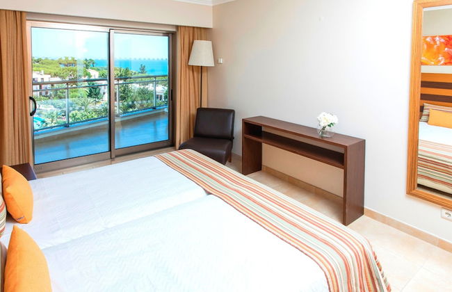 Alfagar Aparthotel - Photo 18