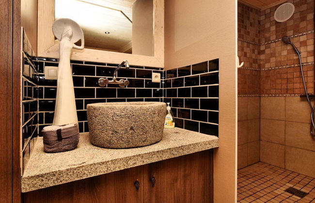 Luxurious Holiday Home with Hot Tub & Sauna in Houffalize - Foto 12