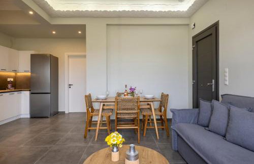 Elia Syros - Photo 14