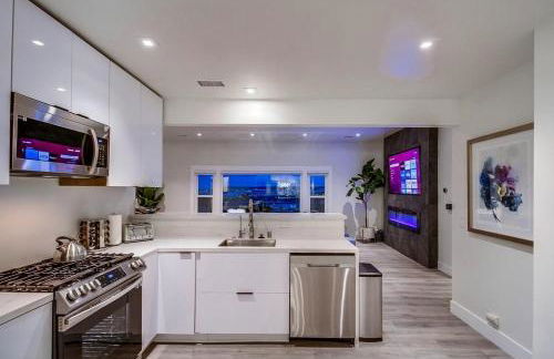 Lux Escape 2 • Views Hot Tub Games Mini Golf - Foto 25