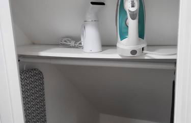 Modern Farmhouse Decor With Washer & Dryer - Foto 7