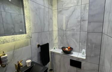 HIGHFIELD PRIVATE SPA APARTMENT - Foto 42