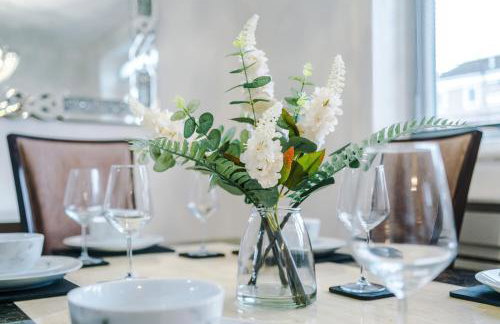 Middleton 4 Bed Free Parking Long stays - Foto 27